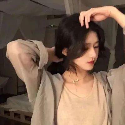 拒做垫脚石后我独美